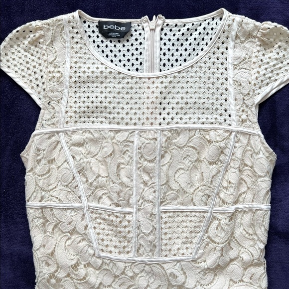 Bebe Beige Cap Sleeves Semi Sheer Crochet Top XS - Picture 3 of 10